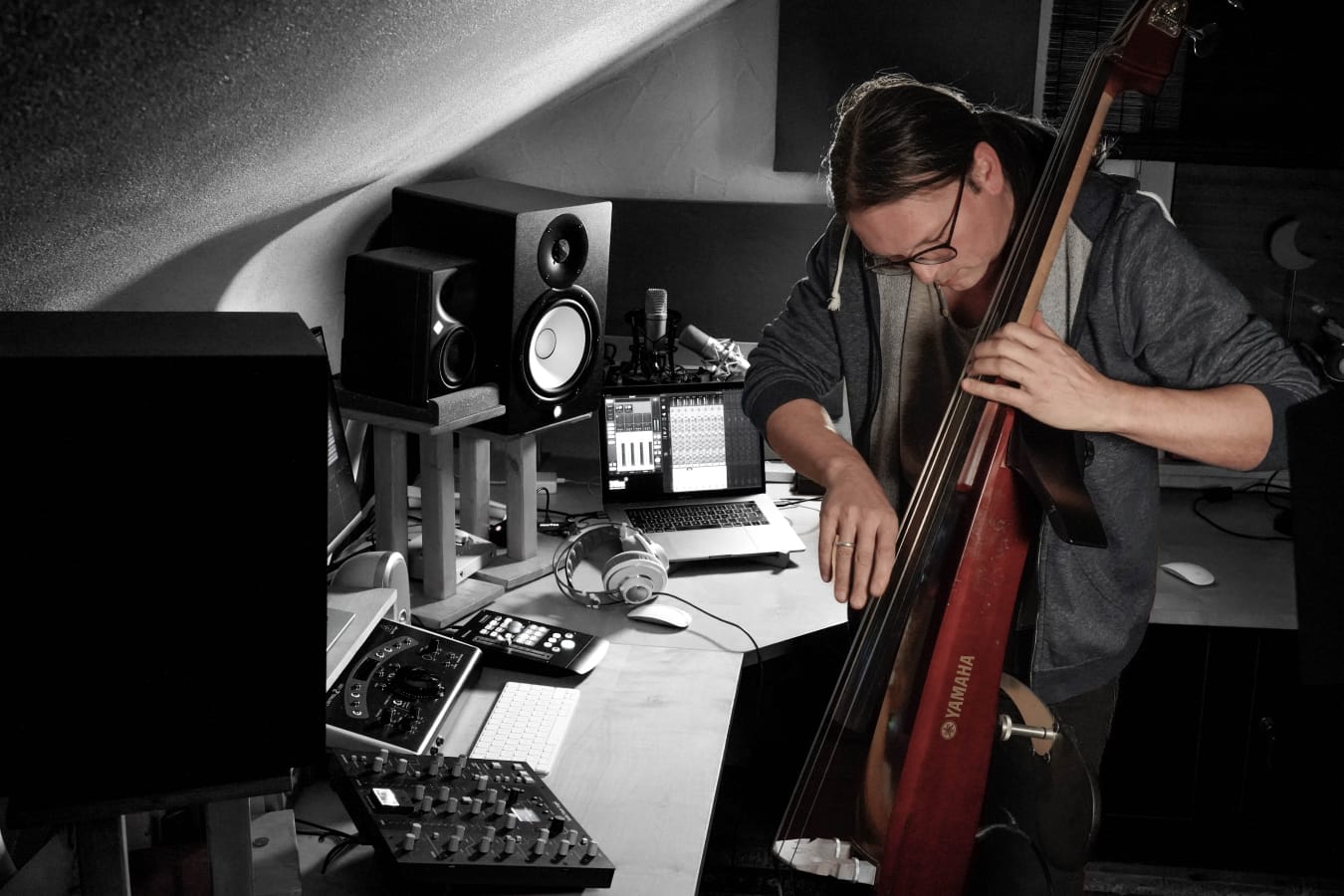 remote session bassist deutschland, bass recording service
