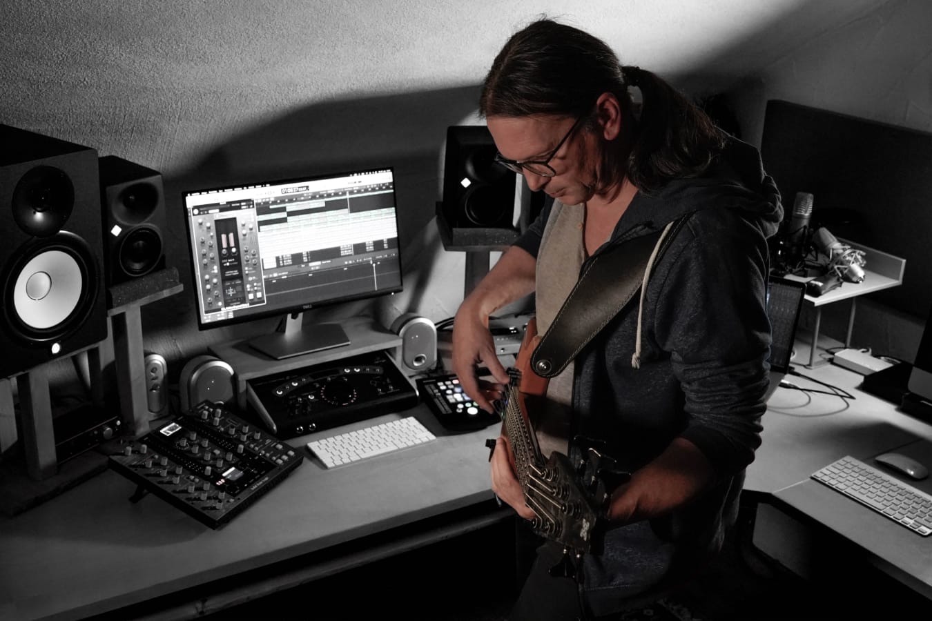 session bassist online